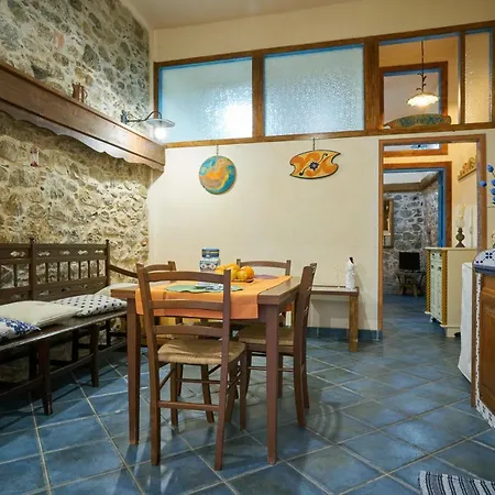 Apartment Pietra Di Mare
